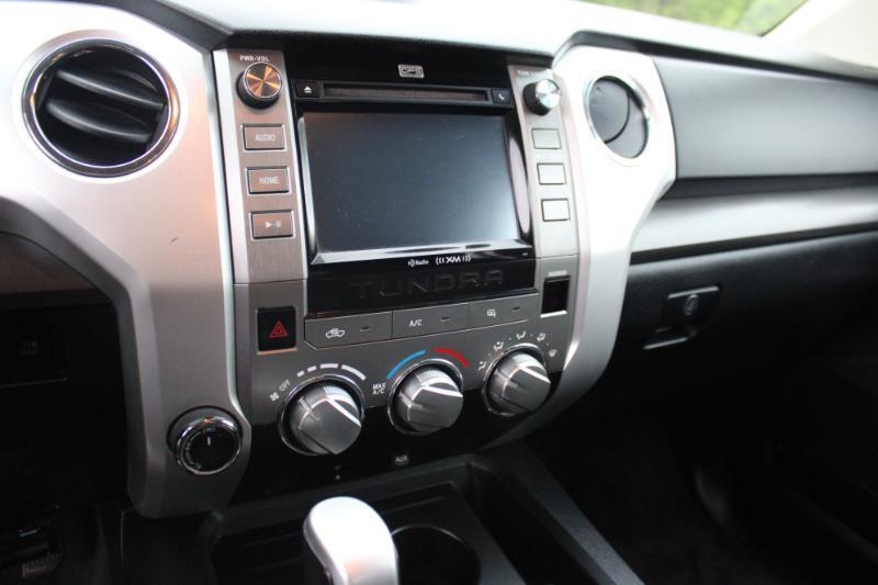 Toyota Tundra SR5 5.7L V8 Double Cab 4WD 2015