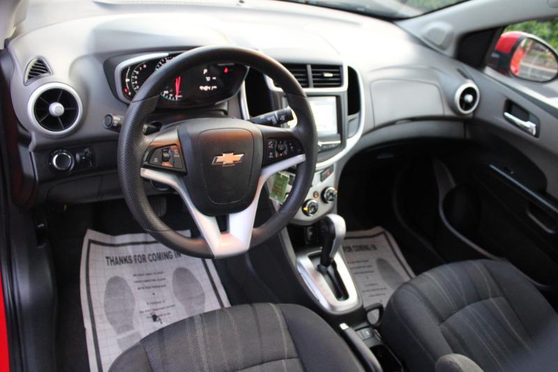 Chevrolet Sonic LT Auto Sedan 2017