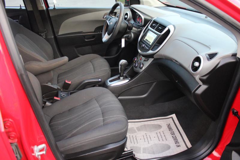 Chevrolet Sonic LT Auto Sedan 2017