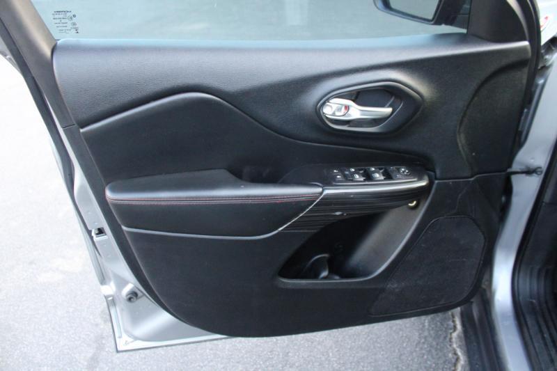 Jeep Cherokee Trailhawk 4WD 2015