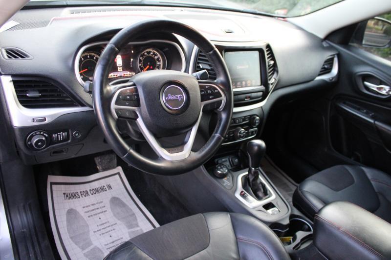 Jeep Cherokee Trailhawk 4WD 2015