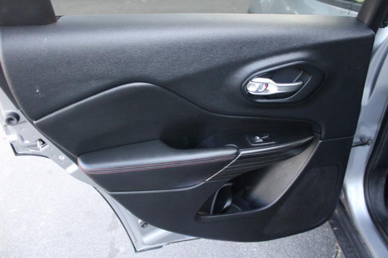 Jeep Cherokee Trailhawk 4WD 2015