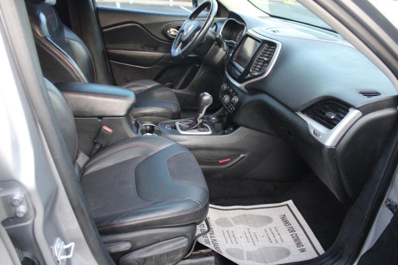 Jeep Cherokee Trailhawk 4WD 2015