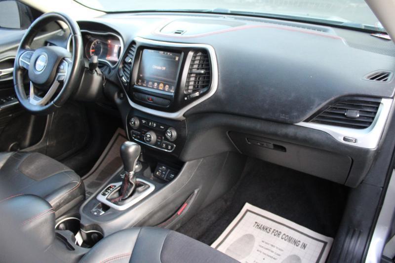 Jeep Cherokee Trailhawk 4WD 2015