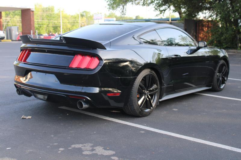 Ford Mustang EcoBoost Coupe 2016