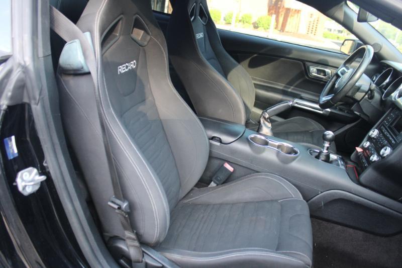 Ford Mustang EcoBoost Coupe 2016