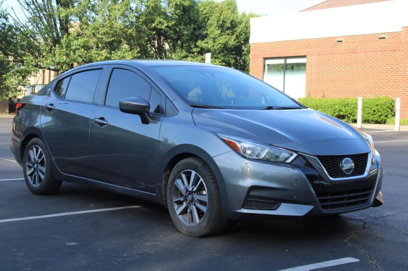 Nissan Versa SV 2020