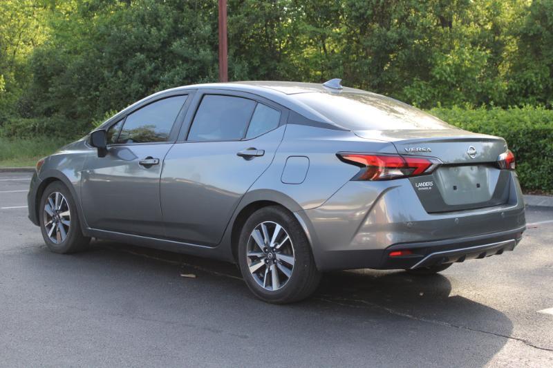 Nissan Versa SV 2020