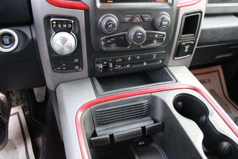RAM 1500 Classic Tradesman Quad Cab 4WD 2019