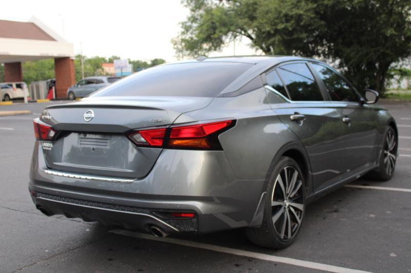 Nissan Altima 2.5 SR 2020
