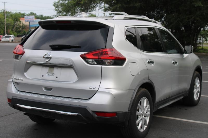 Nissan Rogue SV 2WD 2018
