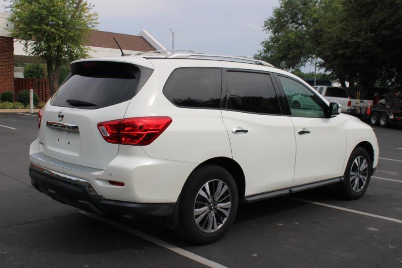 Nissan Pathfinder Platinum 2WD 2017