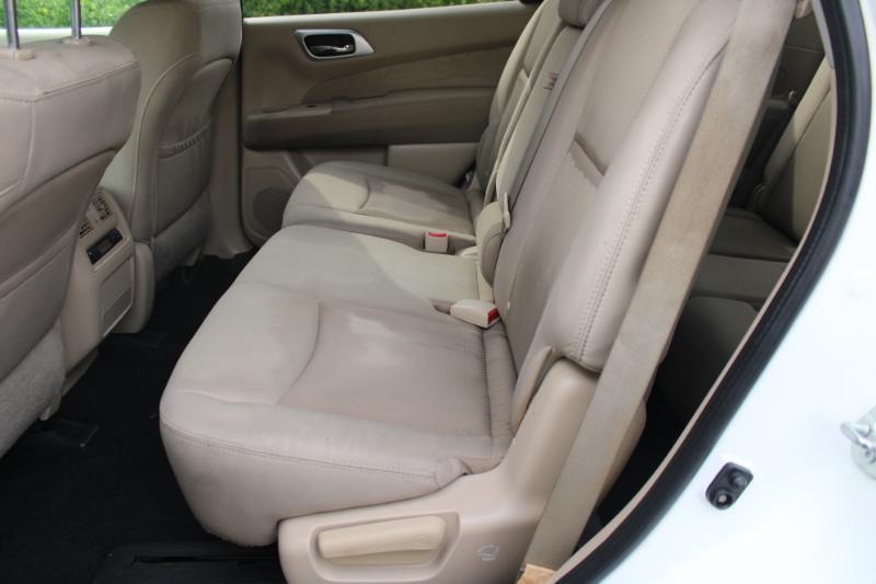 Nissan Pathfinder Platinum 2WD 2017
