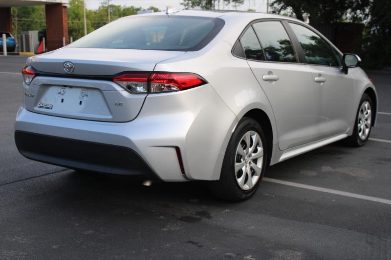 Toyota Corolla LE 2023
