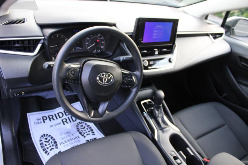 Toyota Corolla LE 2023
