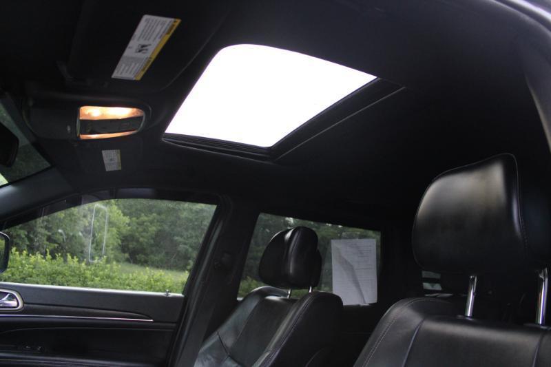 Jeep Grand Cherokee Limited 4WD 2015