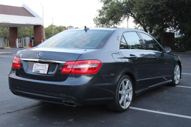 Mercedes-Benz E-Class E350 Sedan 2011