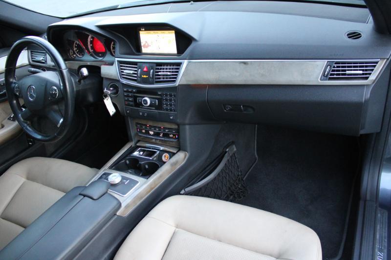Mercedes-Benz E-Class E350 Sedan 2011