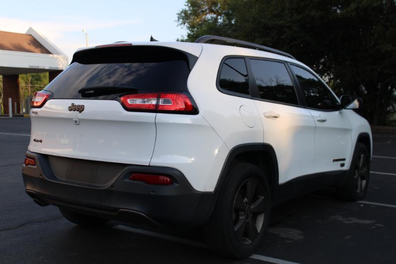 Jeep Cherokee Latitude 4WD 2016