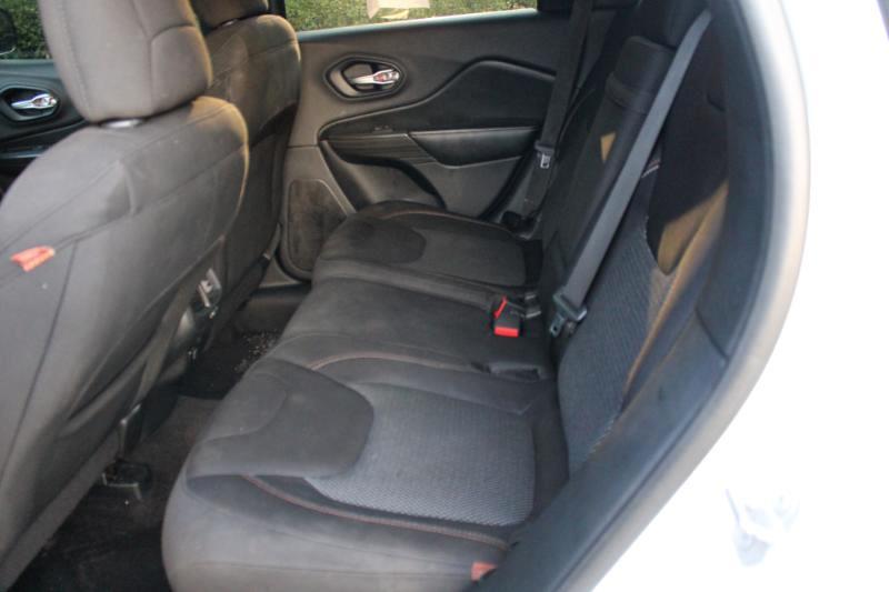 Jeep Cherokee Latitude 4WD 2016