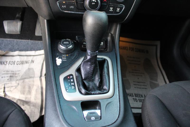 Jeep Cherokee Latitude 4WD 2016