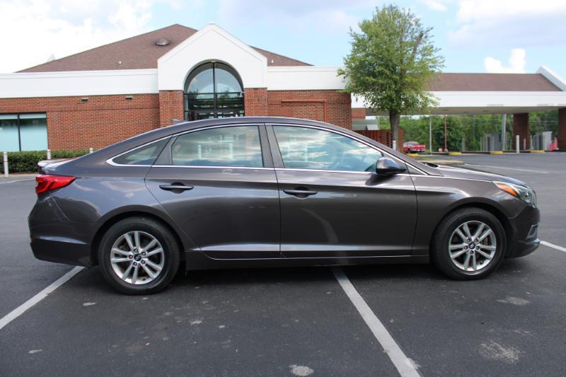 Hyundai Sonata SE 2016