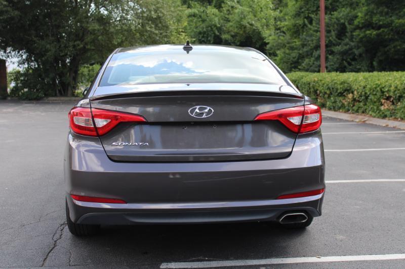 Hyundai Sonata SE 2016