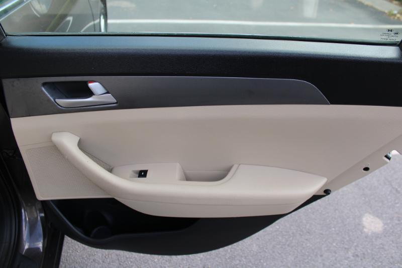 Hyundai Sonata SE 2016