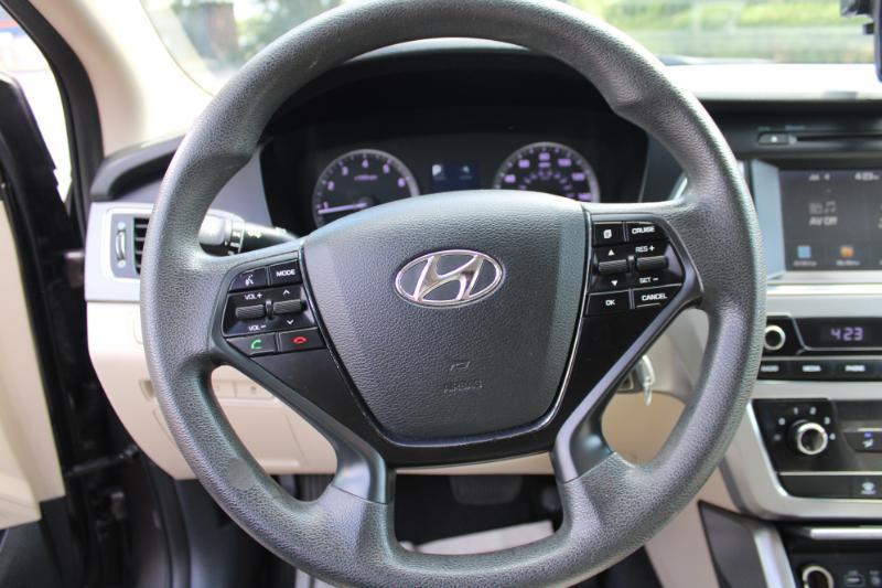 Hyundai Sonata SE 2016