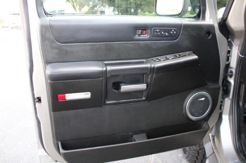 HUMMER H2 SUV 2005