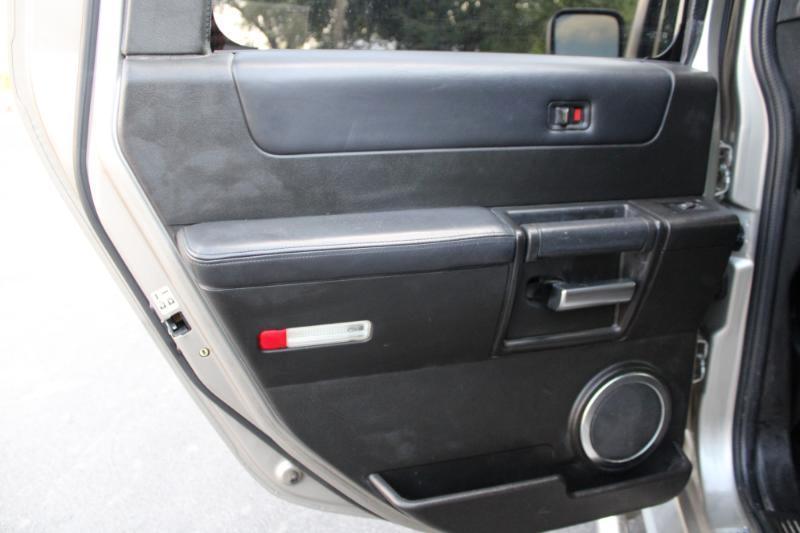HUMMER H2 SUV 2005