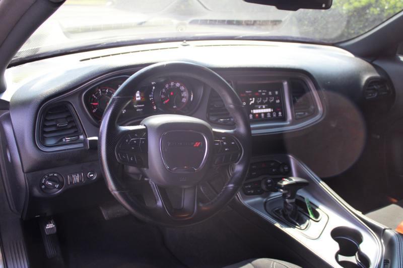 Dodge Challenger SXT 2023