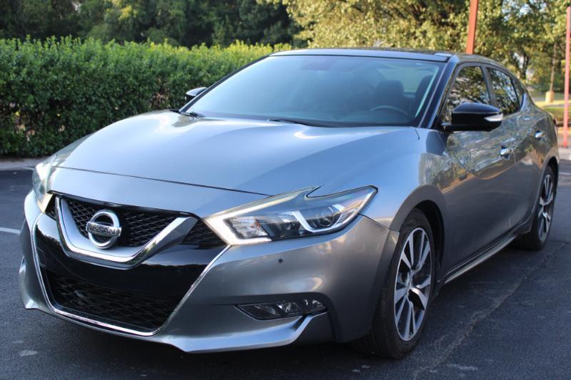 Nissan Maxima Platinum 2016