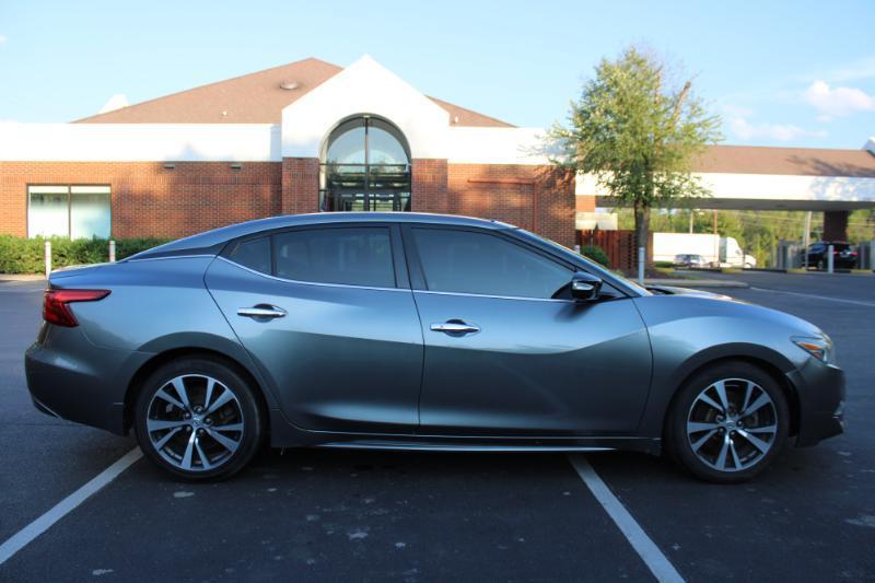 Nissan Maxima Platinum 2016