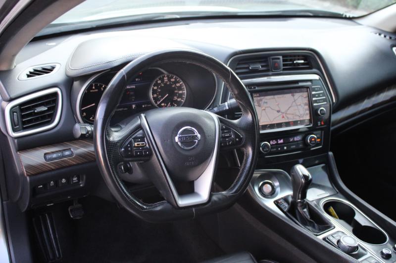 Nissan Maxima Platinum 2016