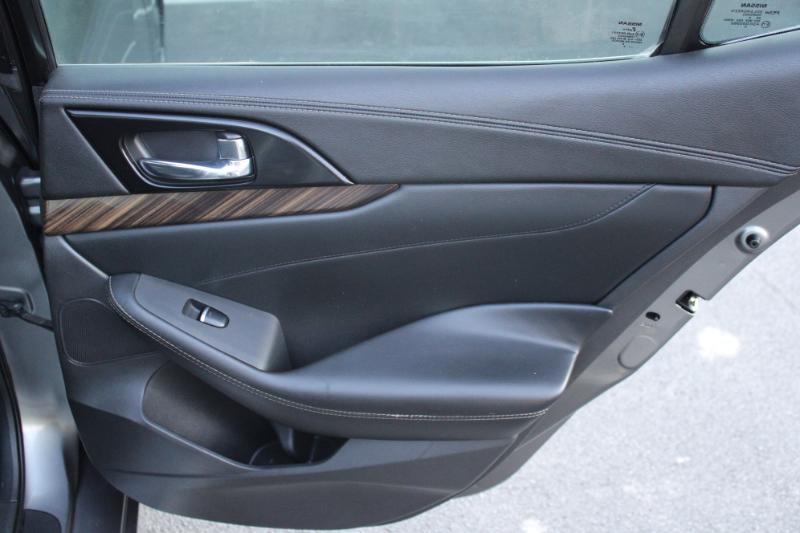 Nissan Maxima Platinum 2016