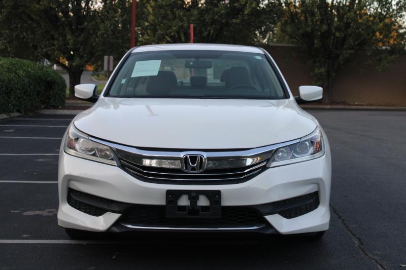 Honda Accord LX Sedan CVT 2017