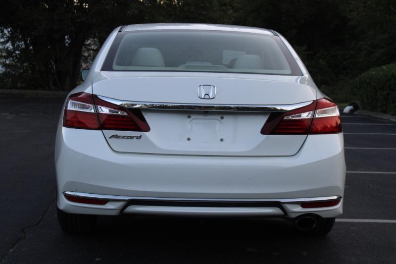 Honda Accord LX Sedan CVT 2017