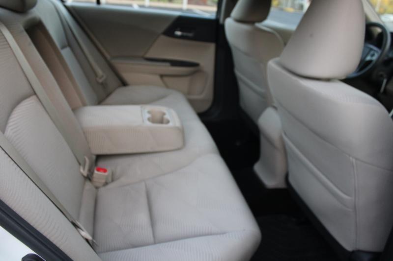 Honda Accord LX Sedan CVT 2017