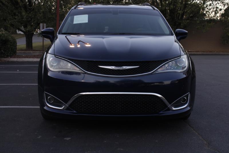 Chrysler Pacifica Touring-L 2017