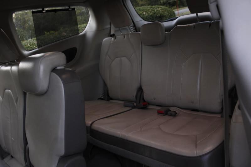Chrysler Pacifica Touring-L 2017