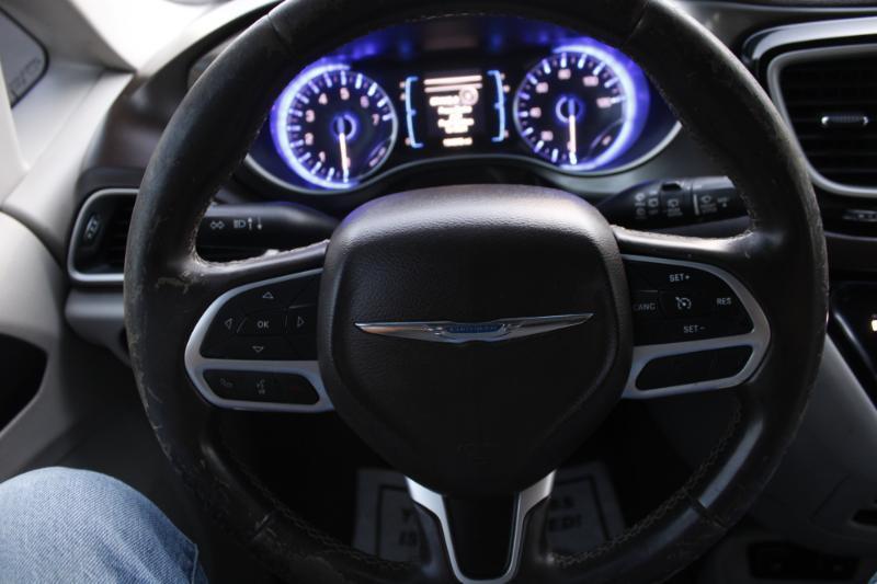 Chrysler Pacifica Touring-L 2017