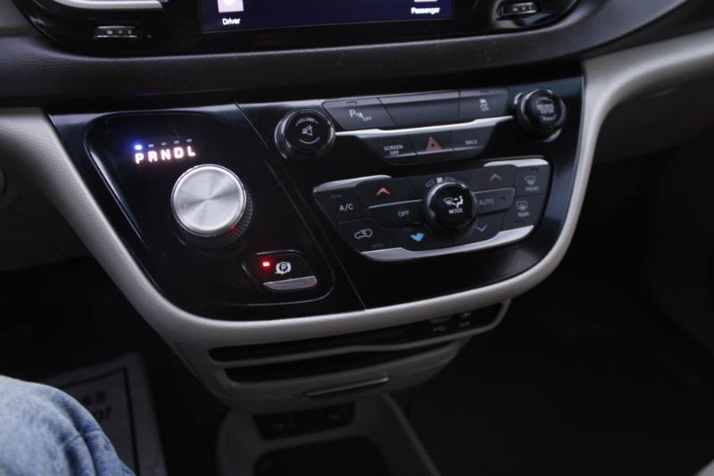 Chrysler Pacifica Touring-L 2017