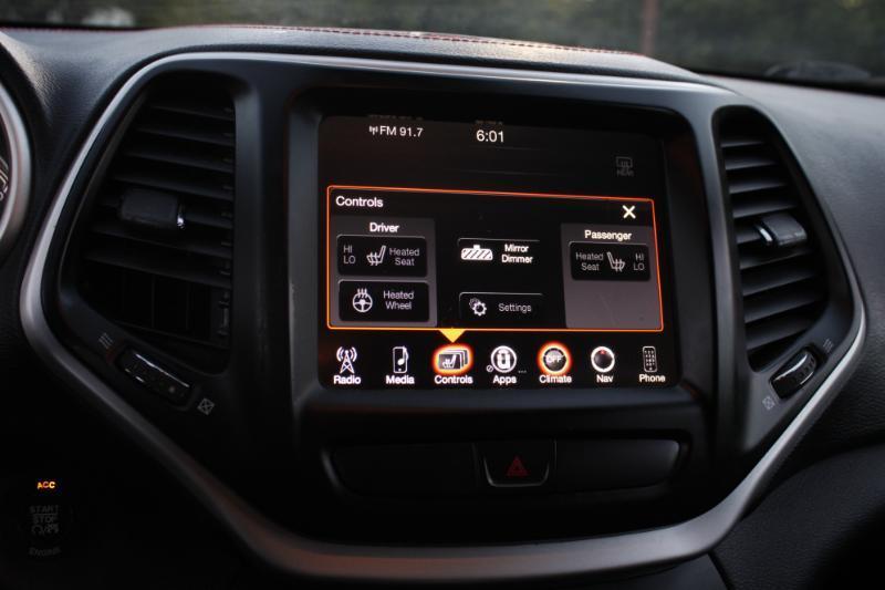 Jeep Cherokee Latitude Plus 4WD 2019