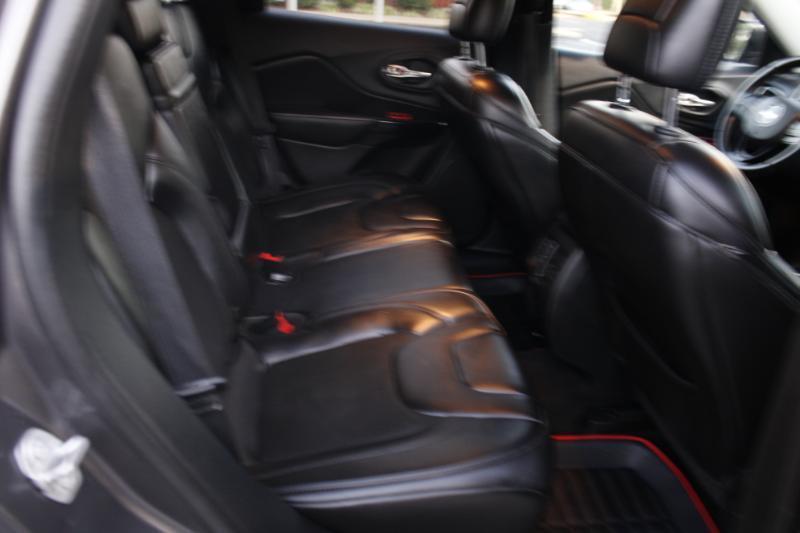 Jeep Cherokee Latitude Plus 4WD 2019