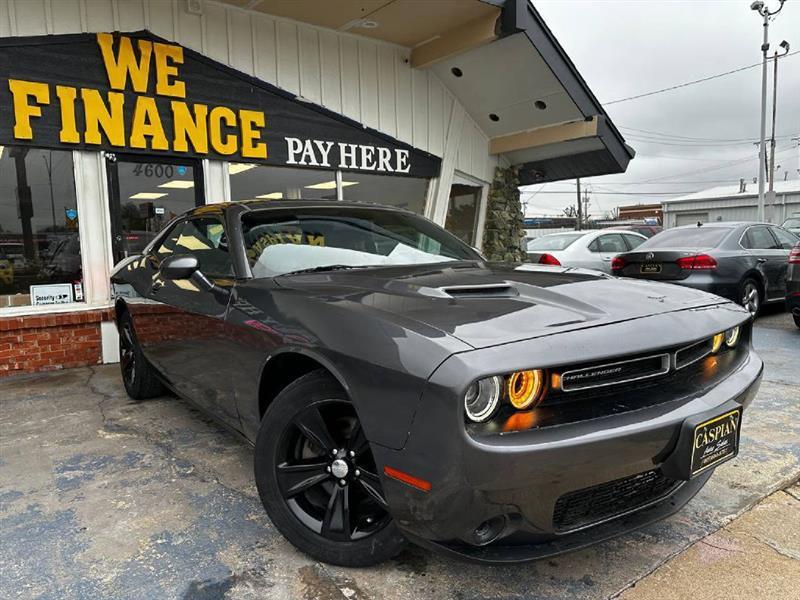 2017 Dodge Challenger SXT