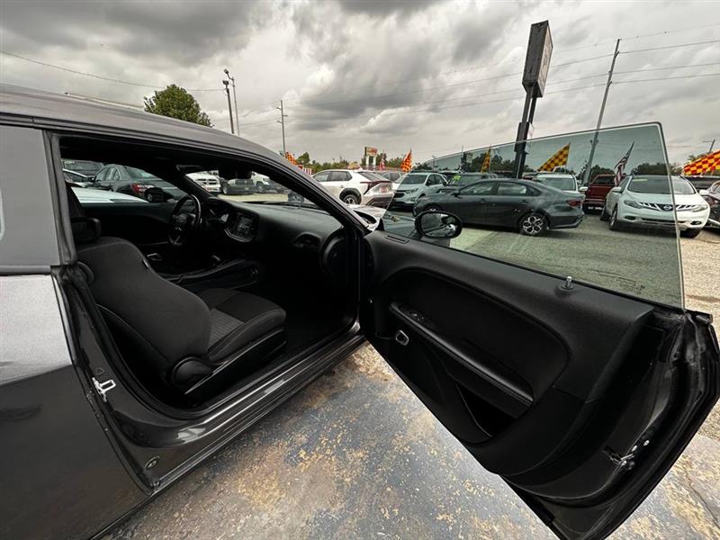 Dodge Challenger  2021