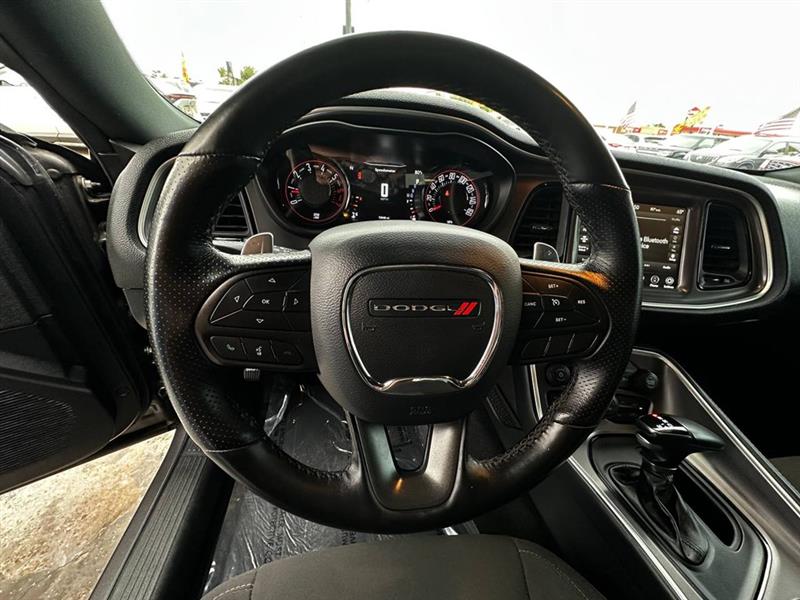 Dodge Challenger  2021