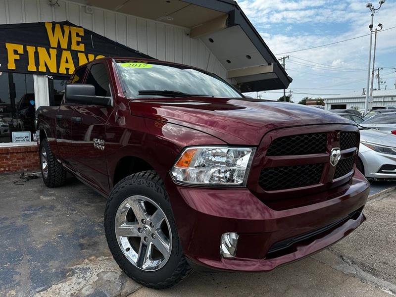 2017 RAM 1500 ST