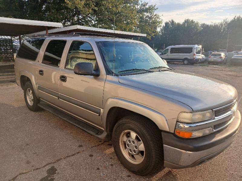 Chevrolet Suburban  2002